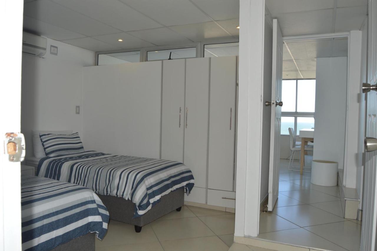 Accommodation Front - Classy 4 Sleeper With Ocean Views Ντούρμπαν Εξωτερικό φωτογραφία