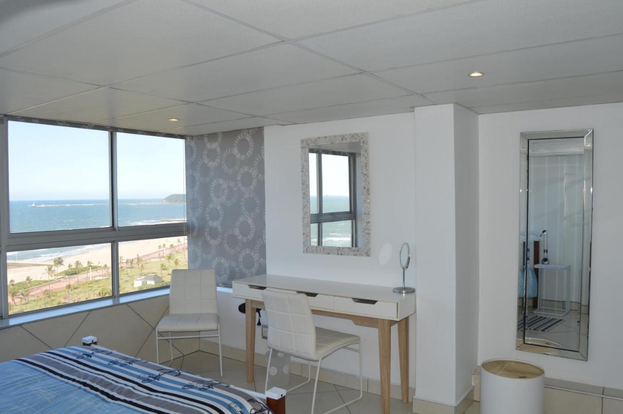 Accommodation Front - Classy 4 Sleeper With Ocean Views Ντούρμπαν Εξωτερικό φωτογραφία